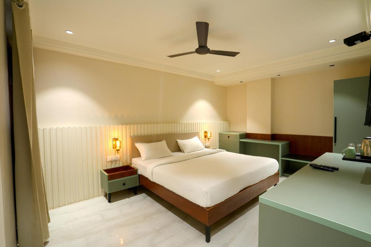 Hotel Square 36 Kota  Esterno foto