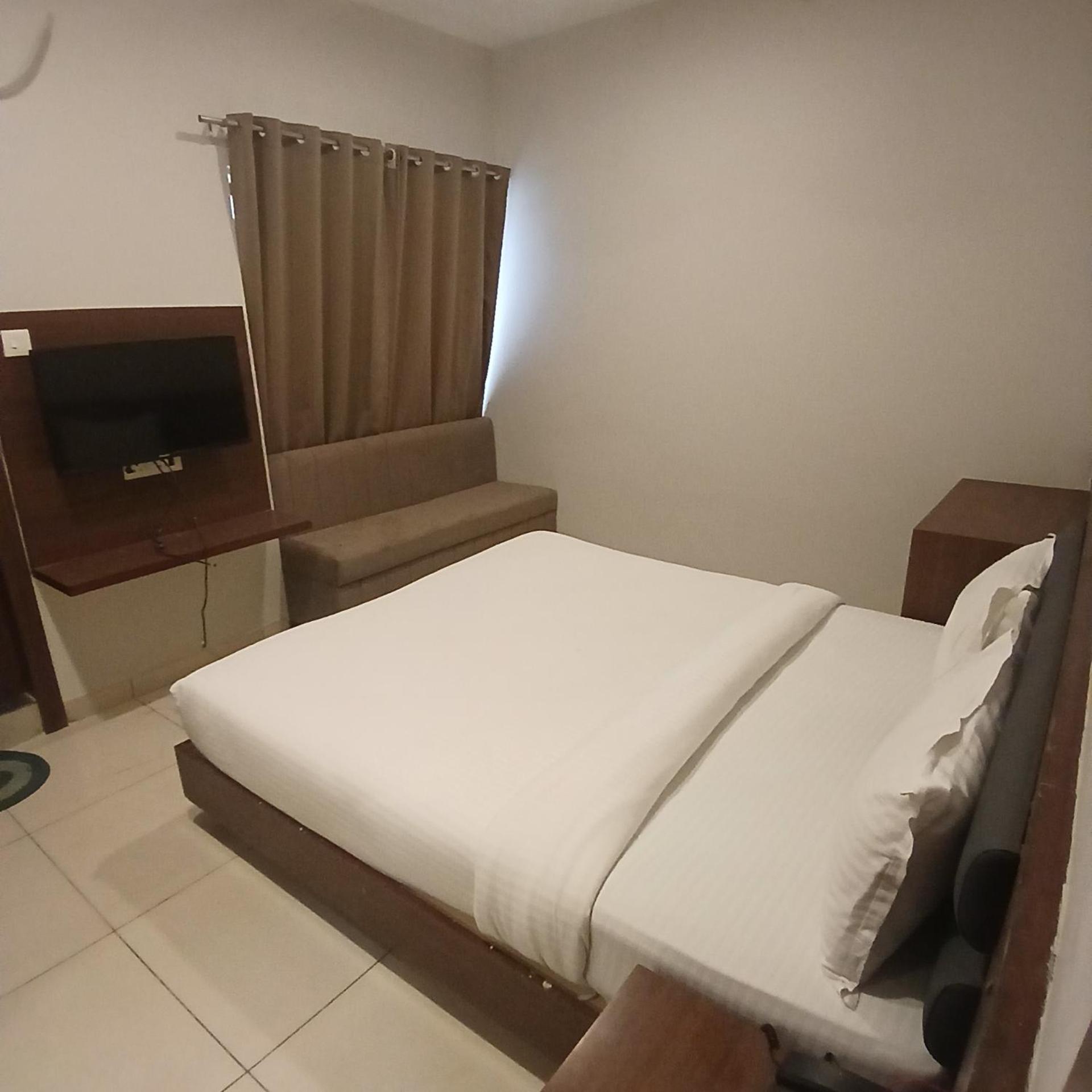 Hotel Square 36 Kota  Esterno foto